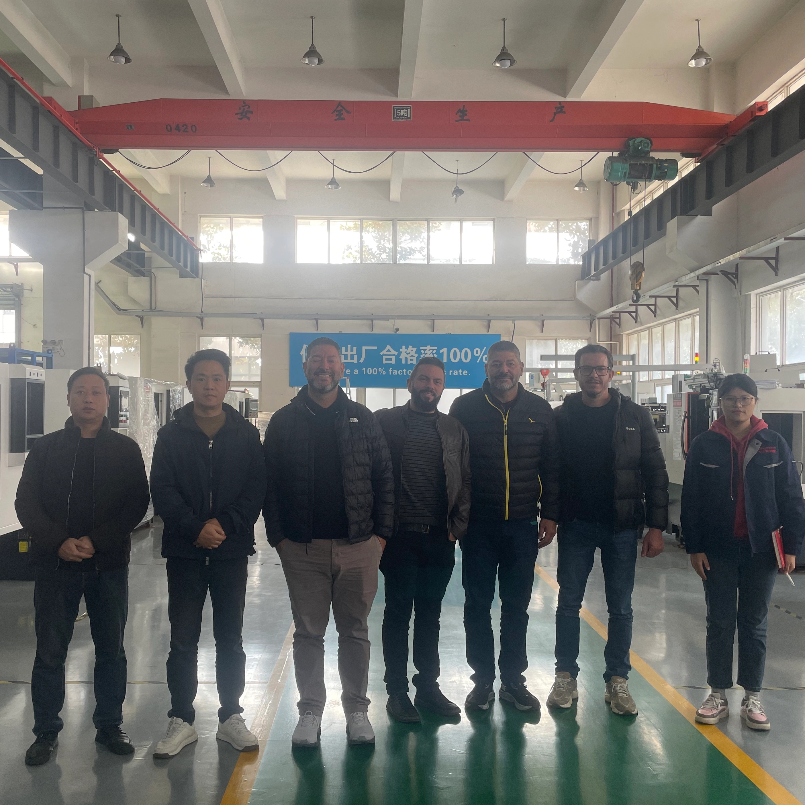 The old customer came to the factory again！